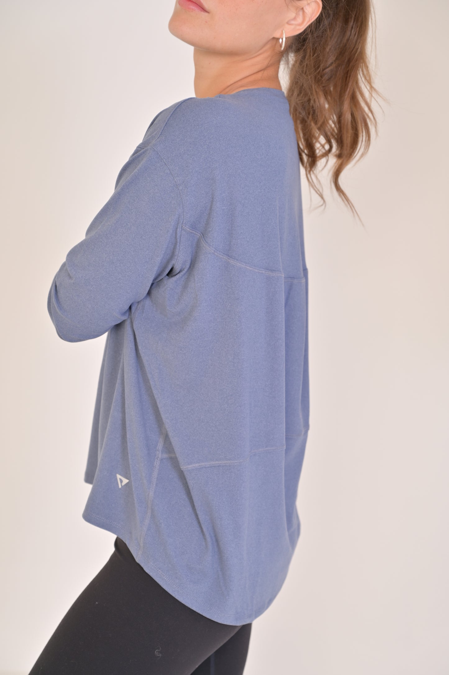 High-low workout shirt- Blue